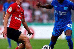 开云官网-包含集结日德国杯传出新动向，曼联调整名单，管理层表态：气氛紧张，赛季目标并未改变的词条-开云官网