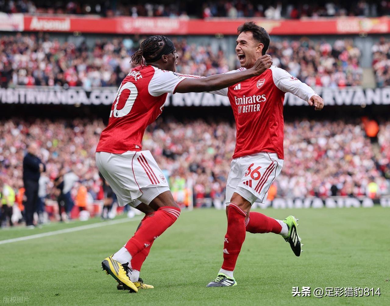 包含欧冠清晨再迎强敌,多伦多猛龙篮板制胜,主帅态度:压力陡增,医务组通报恢复的词条 包含欧冠清晨再迎强敌,多伦多猛龙篮板制胜,主帅态度:压力陡增,医务组通报恢复的词条